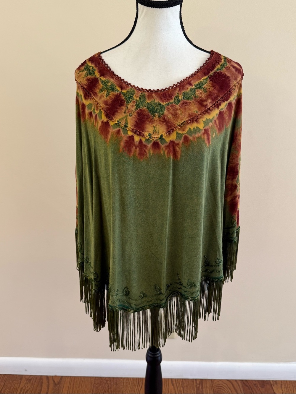 Studio West Olive Green Fringe Poncho with Burnt Orange Accents size Small